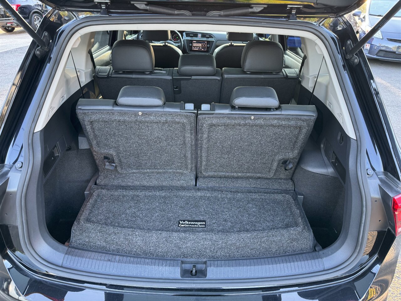 2018 Volkswagen Tiguan 2.0T SE 4Motion   - Photo 15 - Portland, OR 97211