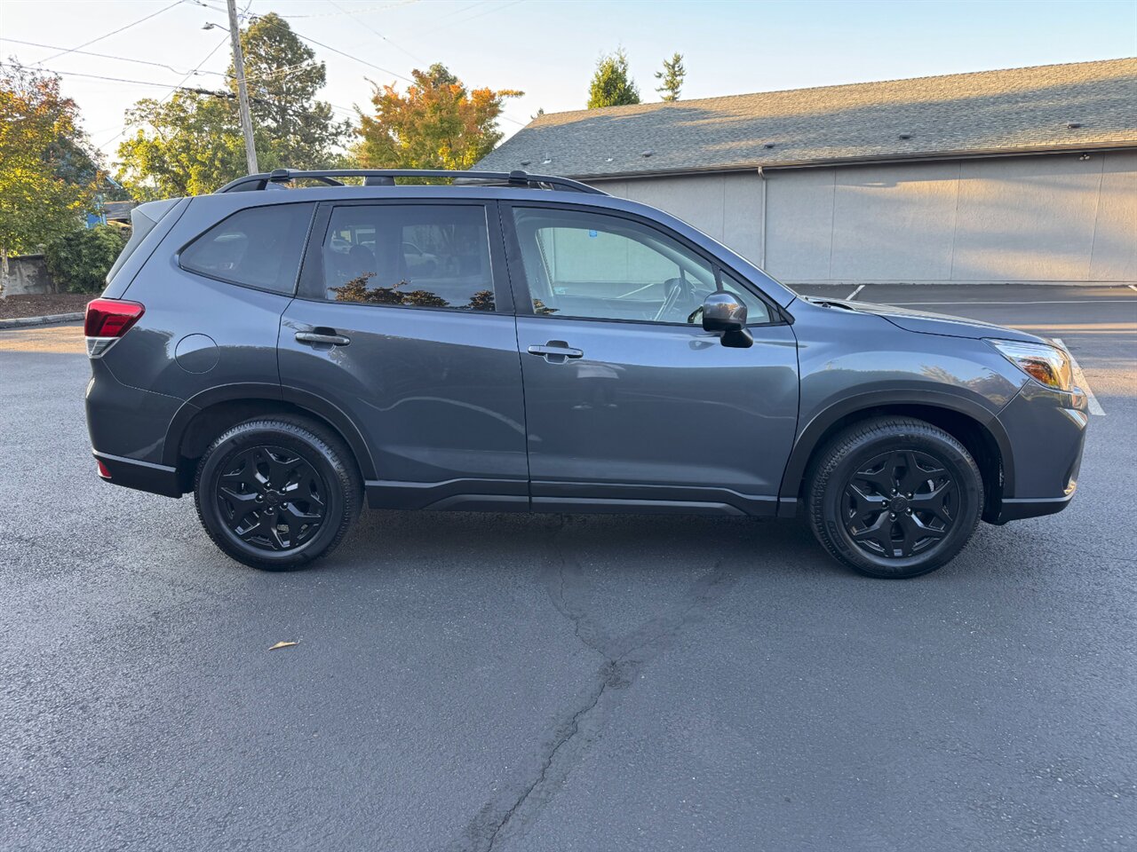 2020 Subaru Forester Premium   - Photo 6 - Portland, OR 97211