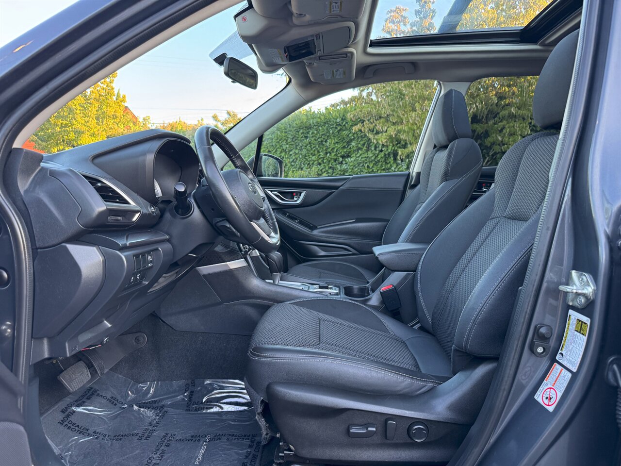 2020 Subaru Forester Premium   - Photo 10 - Portland, OR 97211