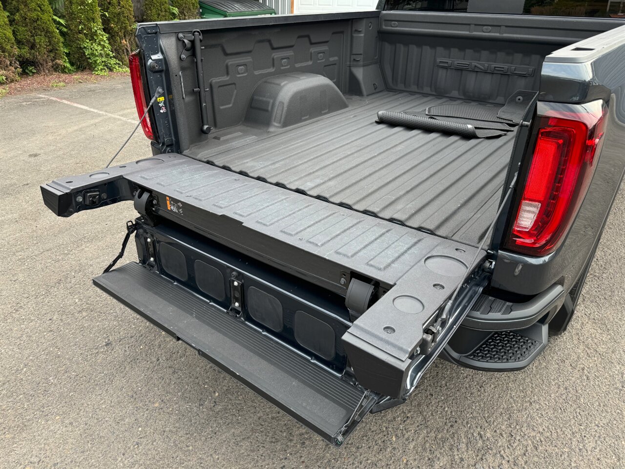 2020 GMC Sierra 1500 Denali ULTIMATE PACKAGE 4WD 6.5FT BED   - Photo 17 - Portland, OR 97211