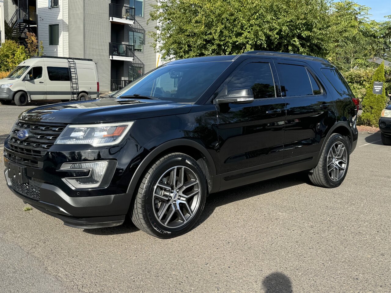 2016 Ford Explorer Sport 4x4 ONE OWNER - ADAPTIVE CRUISE   - Photo 1 - Portland, OR 97211