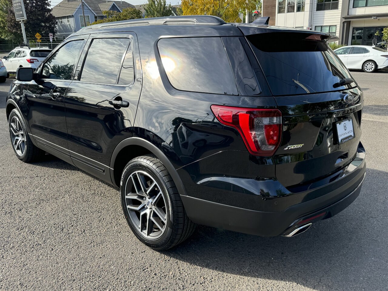 2016 Ford Explorer Sport 4x4 ONE OWNER - ADAPTIVE CRUISE   - Photo 9 - Portland, OR 97211