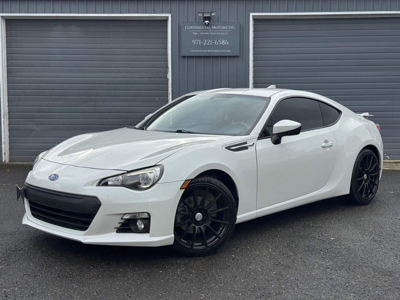 2015 Subaru BRZ Limited 6 SPEED MANUAL   - Photo 1 - Portland, OR 97211