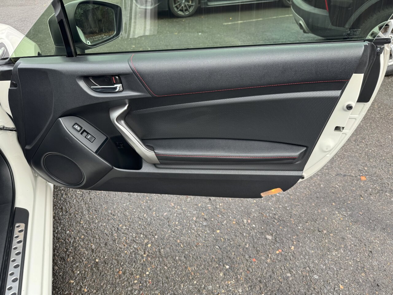 2015 Subaru BRZ Limited 6 SPEED MANUAL   - Photo 16 - Portland, OR 97211