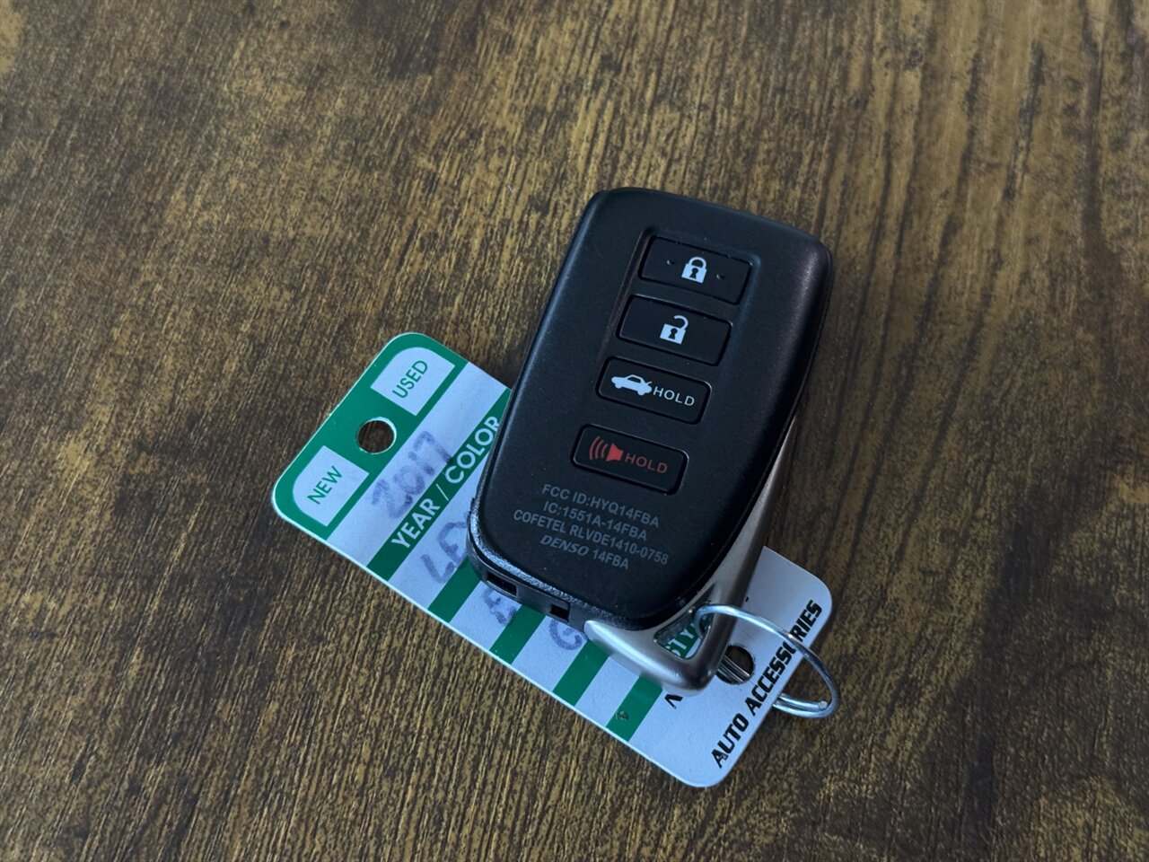 2017 Lexus ES300h ADAPTIVE CRUISE BLIND SPOT   - Photo 44 - Portland, OR 97211