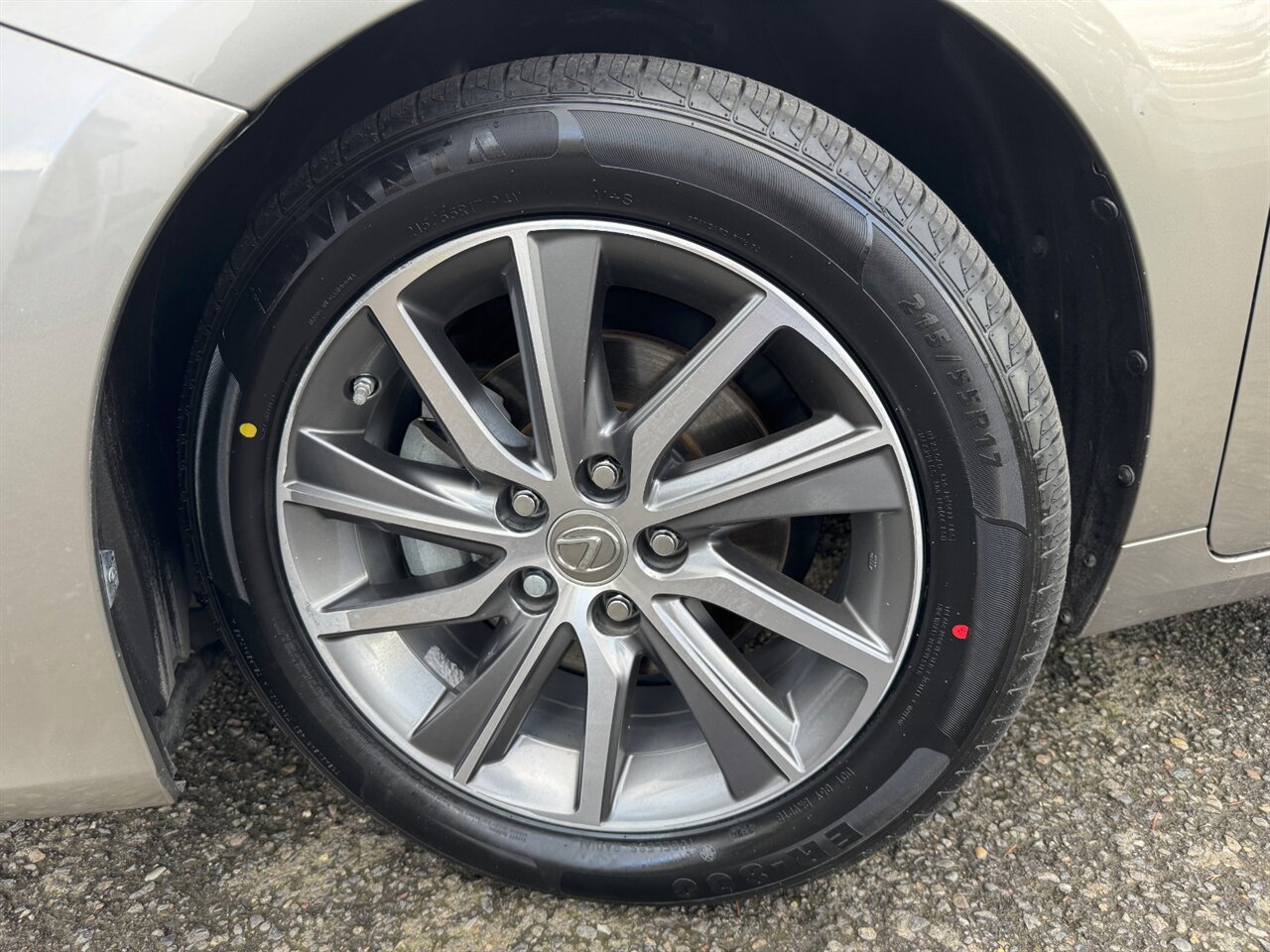 2017 Lexus ES300h ADAPTIVE CRUISE BLIND SPOT   - Photo 39 - Portland, OR 97211