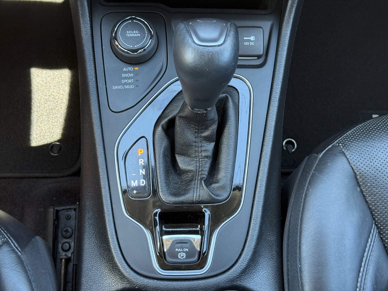 2019 Jeep Cherokee Limited 4X4 ADAPTIVE CRUISE LEATHER - Photo 26 - Portland, OR 97211