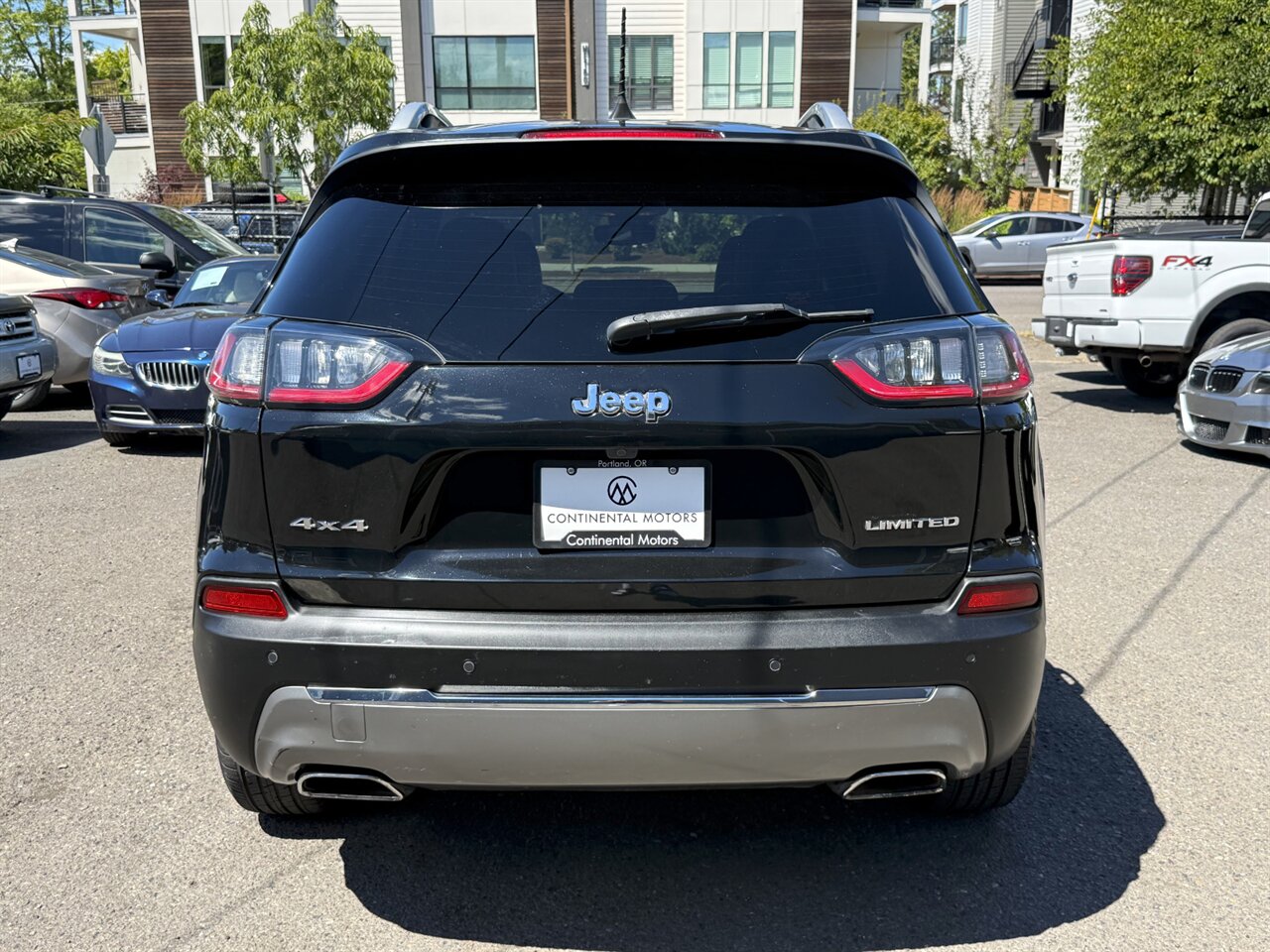 2019 Jeep Cherokee Limited 4X4 ADAPTIVE CRUISE LEATHER - Photo 8 - Portland, OR 97211