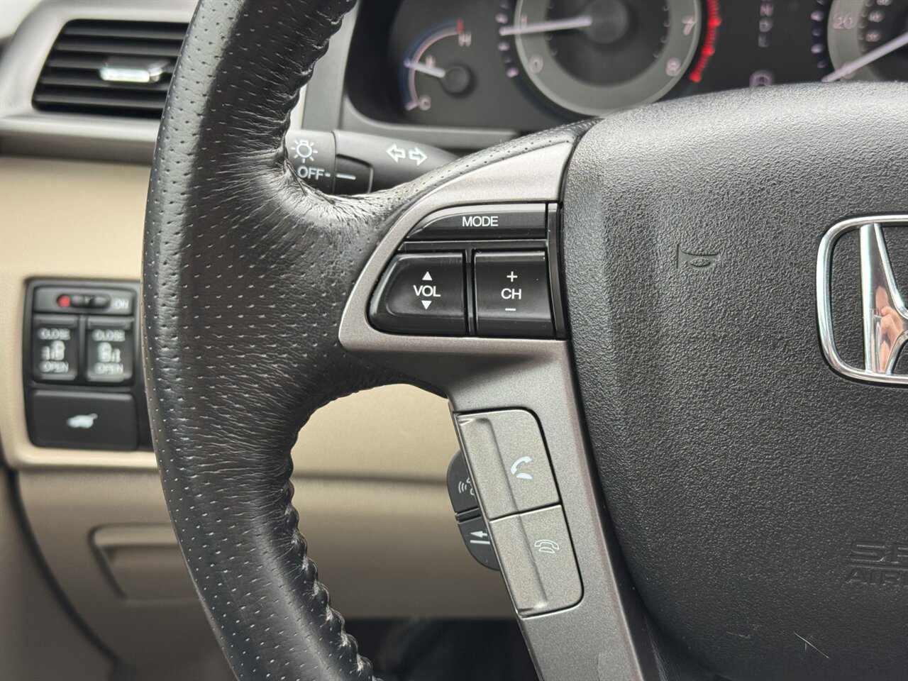 2013 Honda Odyssey EX-L   - Photo 27 - Portland, OR 97211