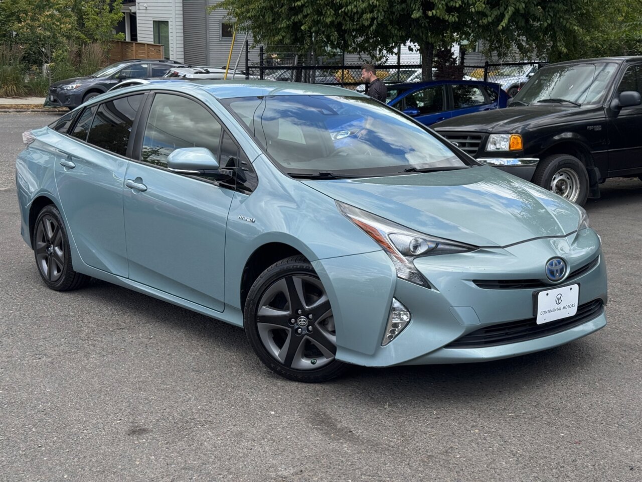 2016 Toyota Prius Three Touring ADAPTIVE CRUISE BACKUP CAMERA - Photo 1 - Portland, OR 97211