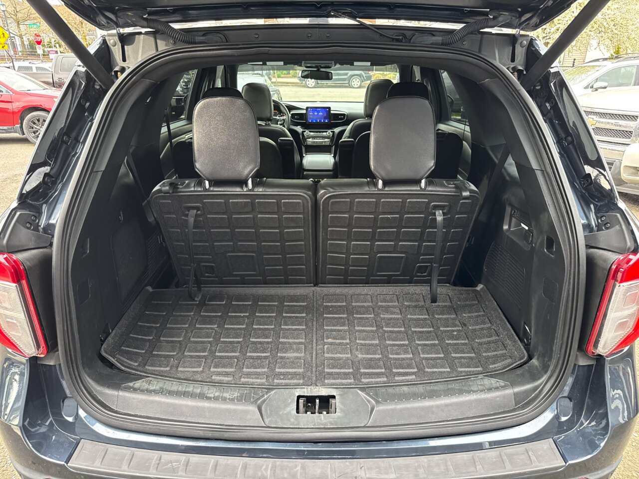 2023 Ford Explorer ST-Line AWD LOADED ONLY 16K MILES   - Photo 17 - Portland, OR 97211