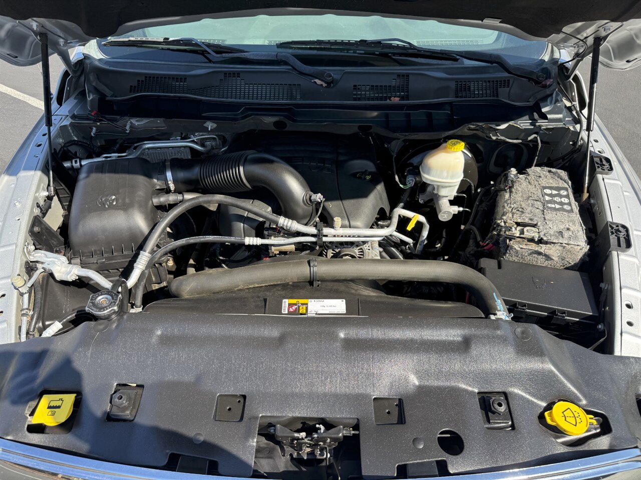 2014 RAM 1500 SLT 4x4 NEW TIRES 5.7 HEMI   - Photo 39 - Portland, OR 97211