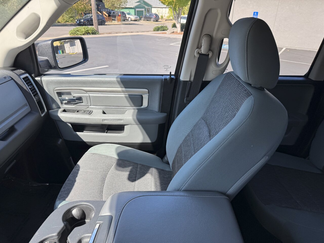 2014 RAM 1500 SLT 4x4 NEW TIRES 5.7 HEMI   - Photo 28 - Portland, OR 97211