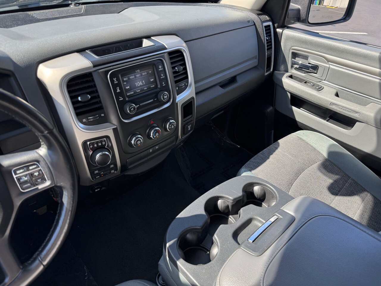 2014 RAM 1500 SLT 4x4 NEW TIRES 5.7 HEMI   - Photo 27 - Portland, OR 97211