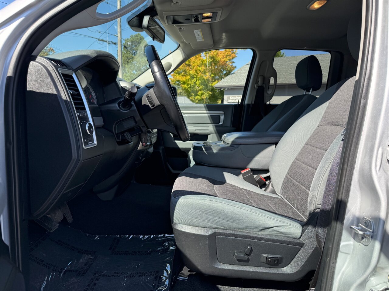 2014 RAM 1500 SLT 4x4 NEW TIRES 5.7 HEMI   - Photo 11 - Portland, OR 97211