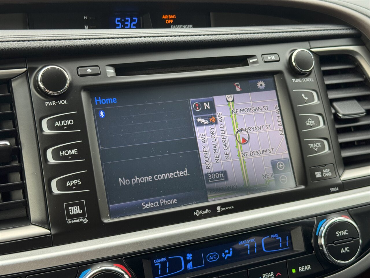 2015 Toyota Highlander Limited AWD NAV ADAPTIVE ONLY 61K MILES - Photo 34 - Portland, OR 97211