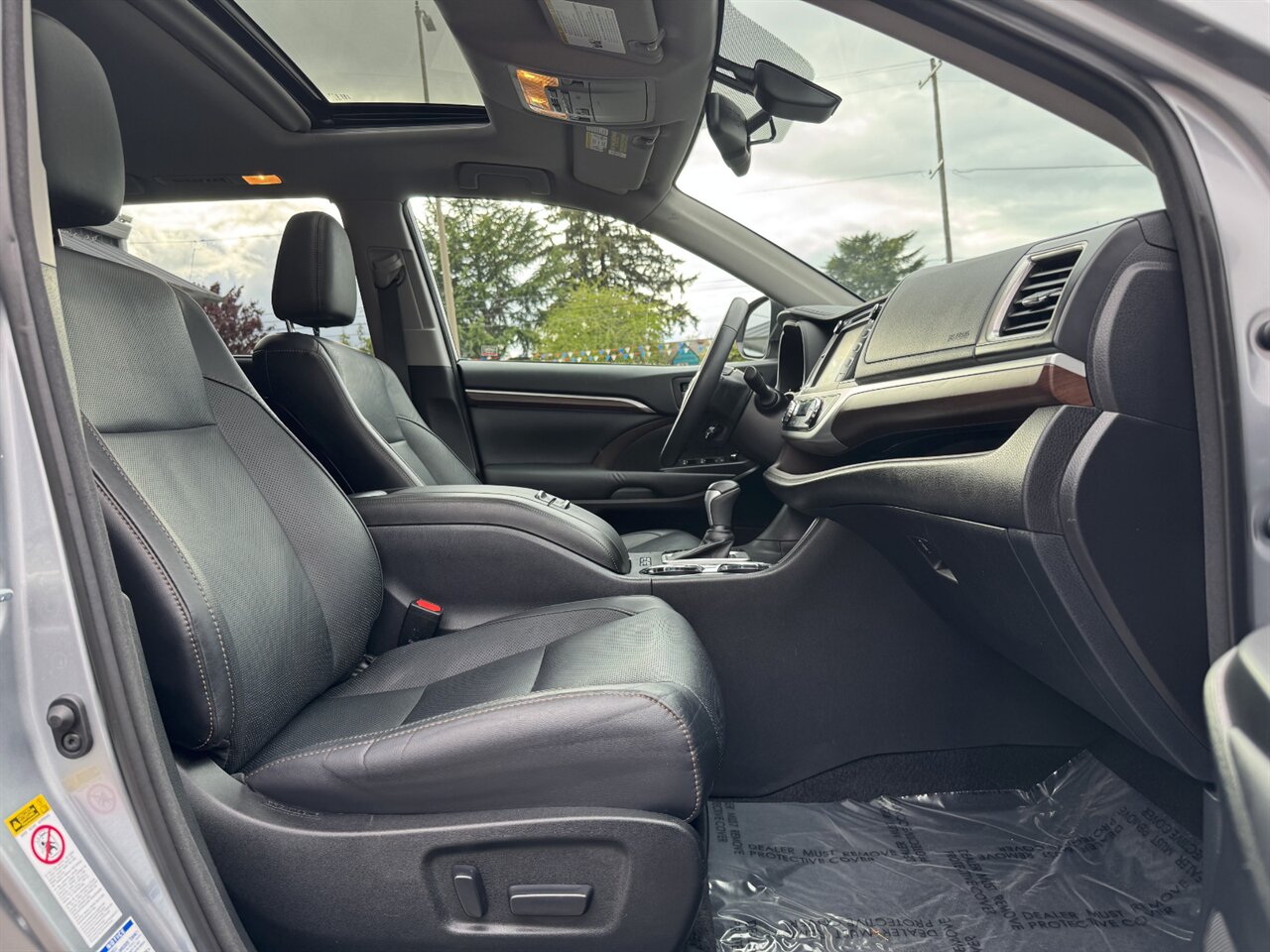 2015 Toyota Highlander Limited AWD NAV ADAPTIVE ONLY 61K MILES - Photo 20 - Portland, OR 97211