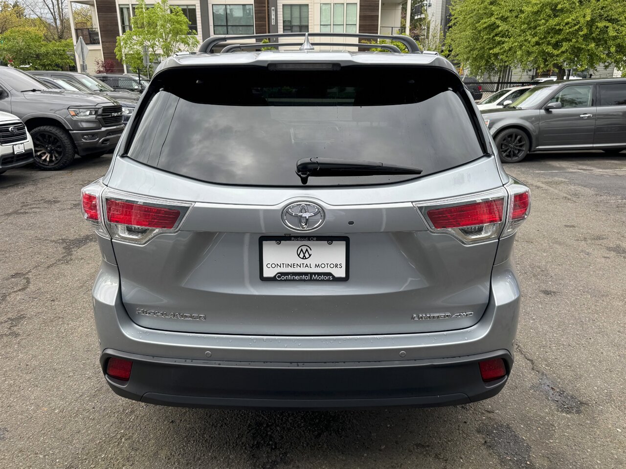 2015 Toyota Highlander Limited AWD NAV ADAPTIVE ONLY 61K MILES - Photo 9 - Portland, OR 97211