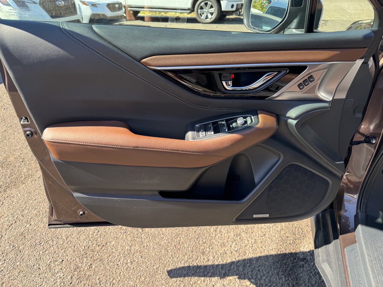 2021 Subaru Outback Touring ADAPTIVE CRUISE BROWN LEATHER   - Photo 12 - Portland, OR 97211