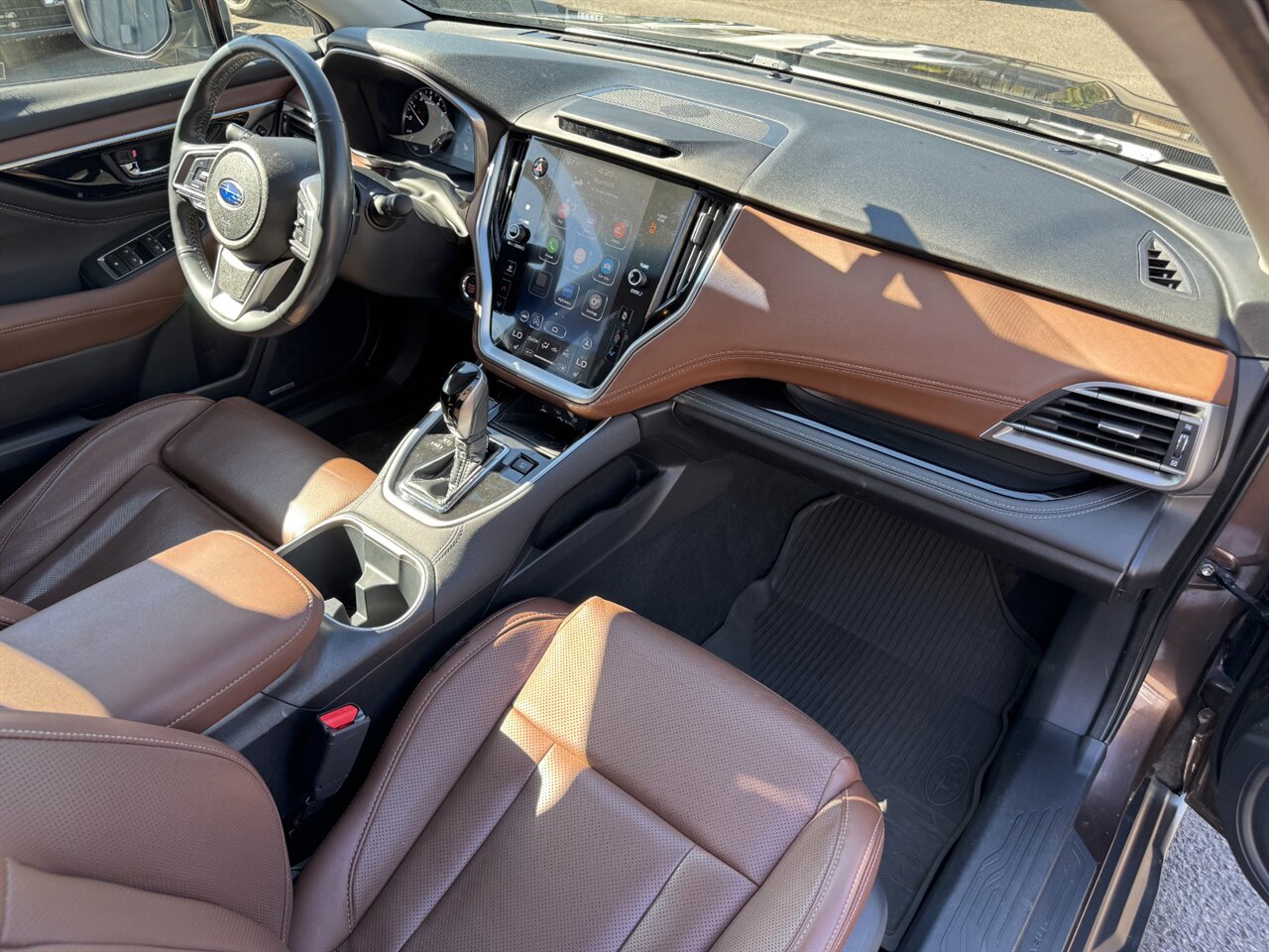 2021 Subaru Outback Touring ADAPTIVE CRUISE BROWN LEATHER   - Photo 18 - Portland, OR 97211