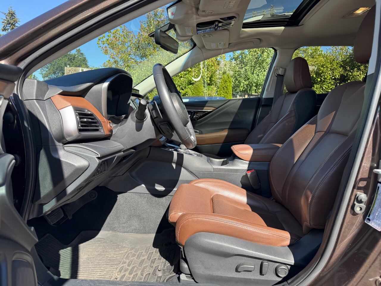 2021 Subaru Outback Touring ADAPTIVE CRUISE BROWN LEATHER   - Photo 11 - Portland, OR 97211