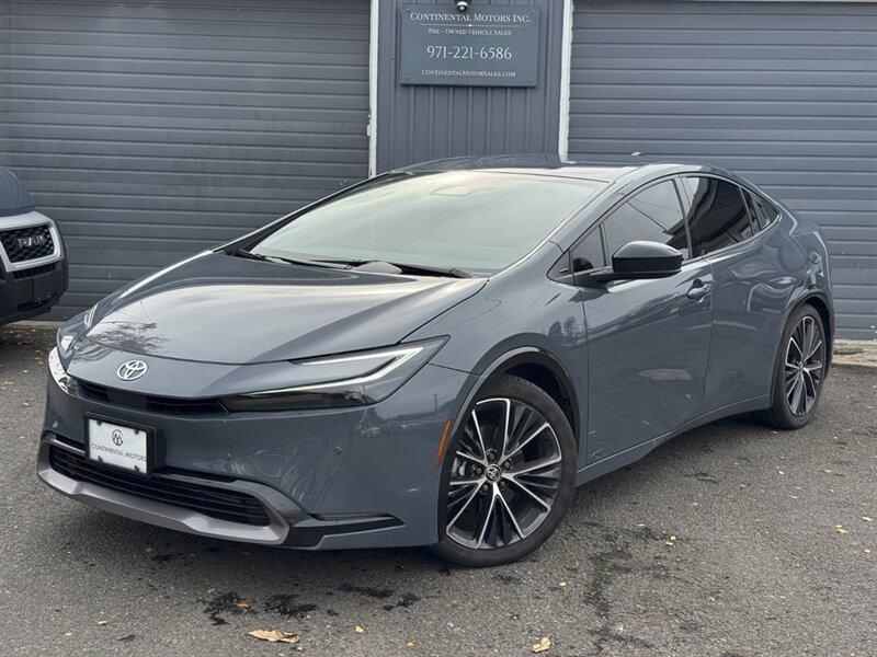 2024 Toyota Prius XLE AWD  