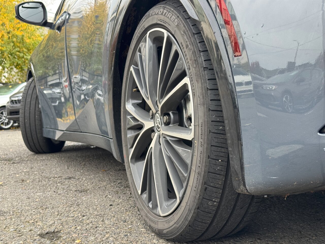 2024 Toyota Prius XLE AWD   - Photo 12 - Portland, OR 97211