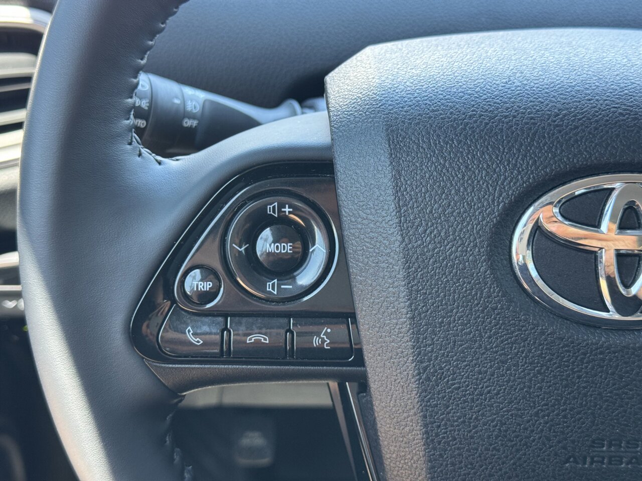 2021 Toyota Prius Prime Limited ONLY 31K MILES - Photo 18 - Portland, OR 97211
