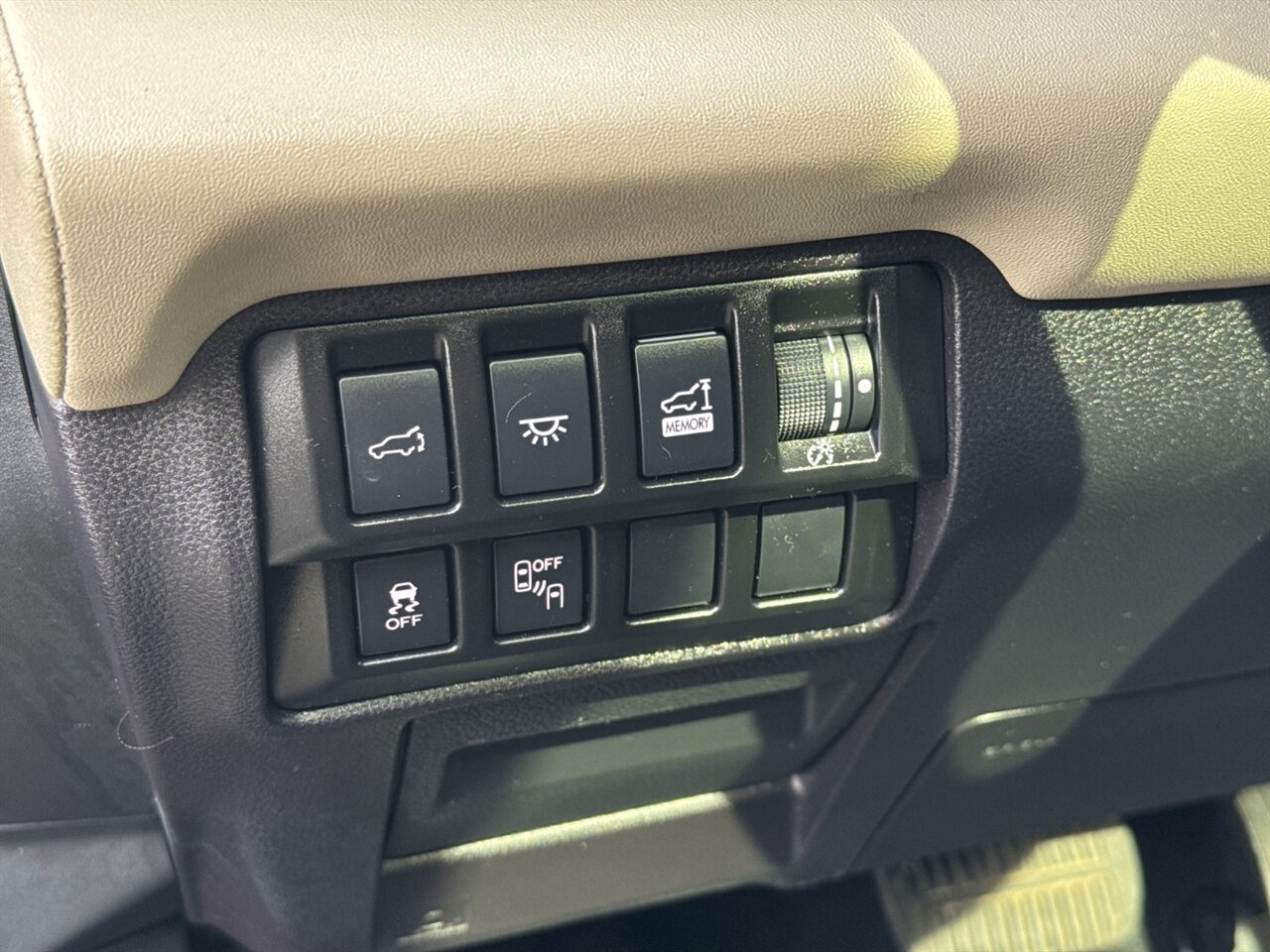 2022 Subaru Ascent Touring   - Photo 23 - Portland, OR 97211