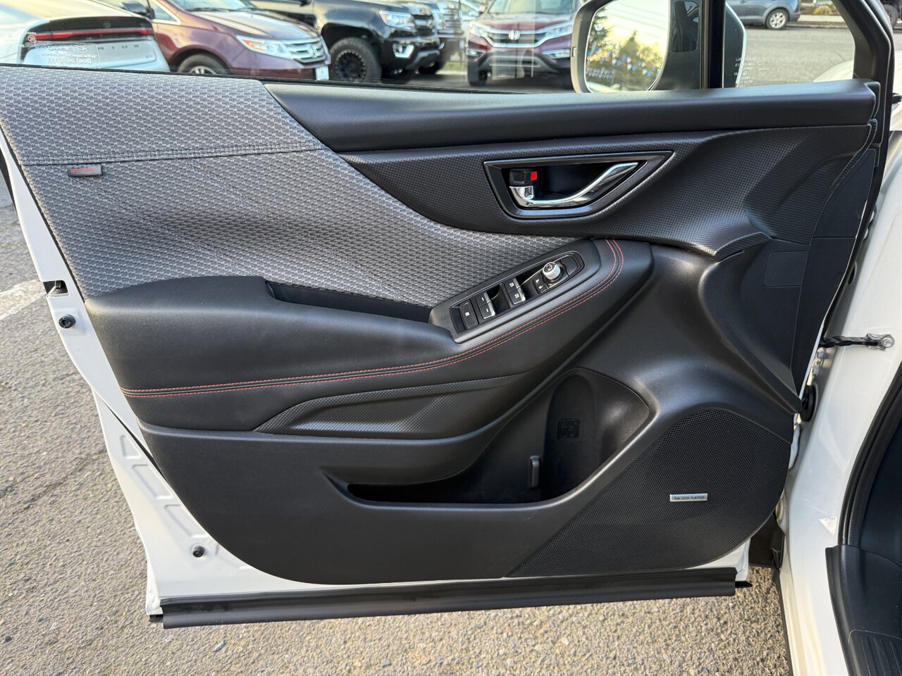 2023 Subaru Forester Sport ADAPTIVE CRUISE ONLY 25K MILES   - Photo 12 - Portland, OR 97211