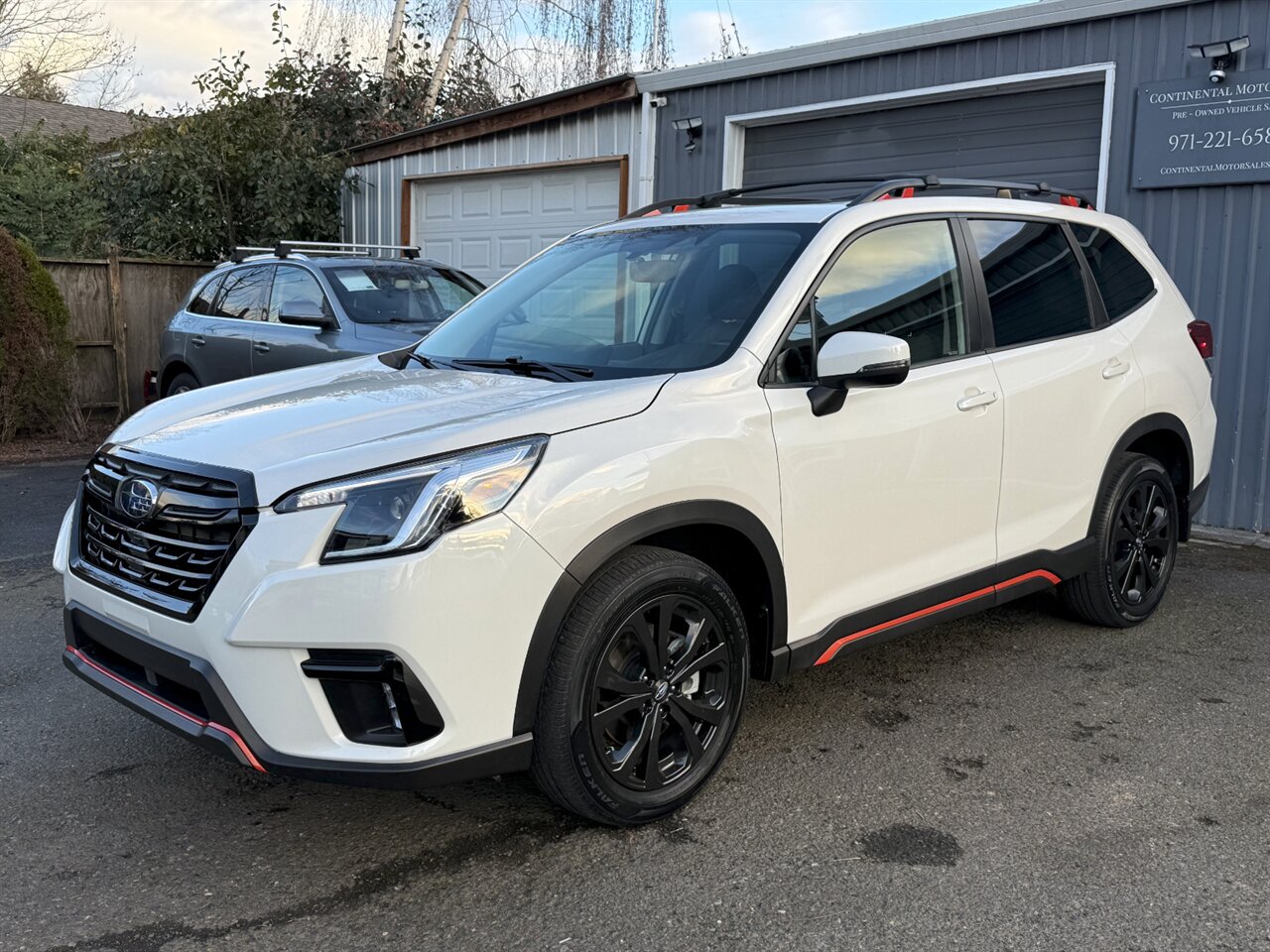 2023 Subaru Forester Sport ADAPTIVE CRUISE ONLY 25K MILES   - Photo 3 - Portland, OR 97211