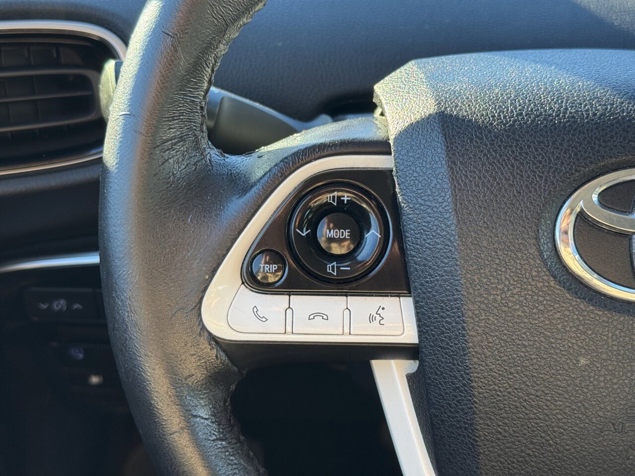 2017 Toyota Prius Prime 5K OFF WITH CHARGE AHEAD VOUCHER - Photo 22 - Portland, OR 97211