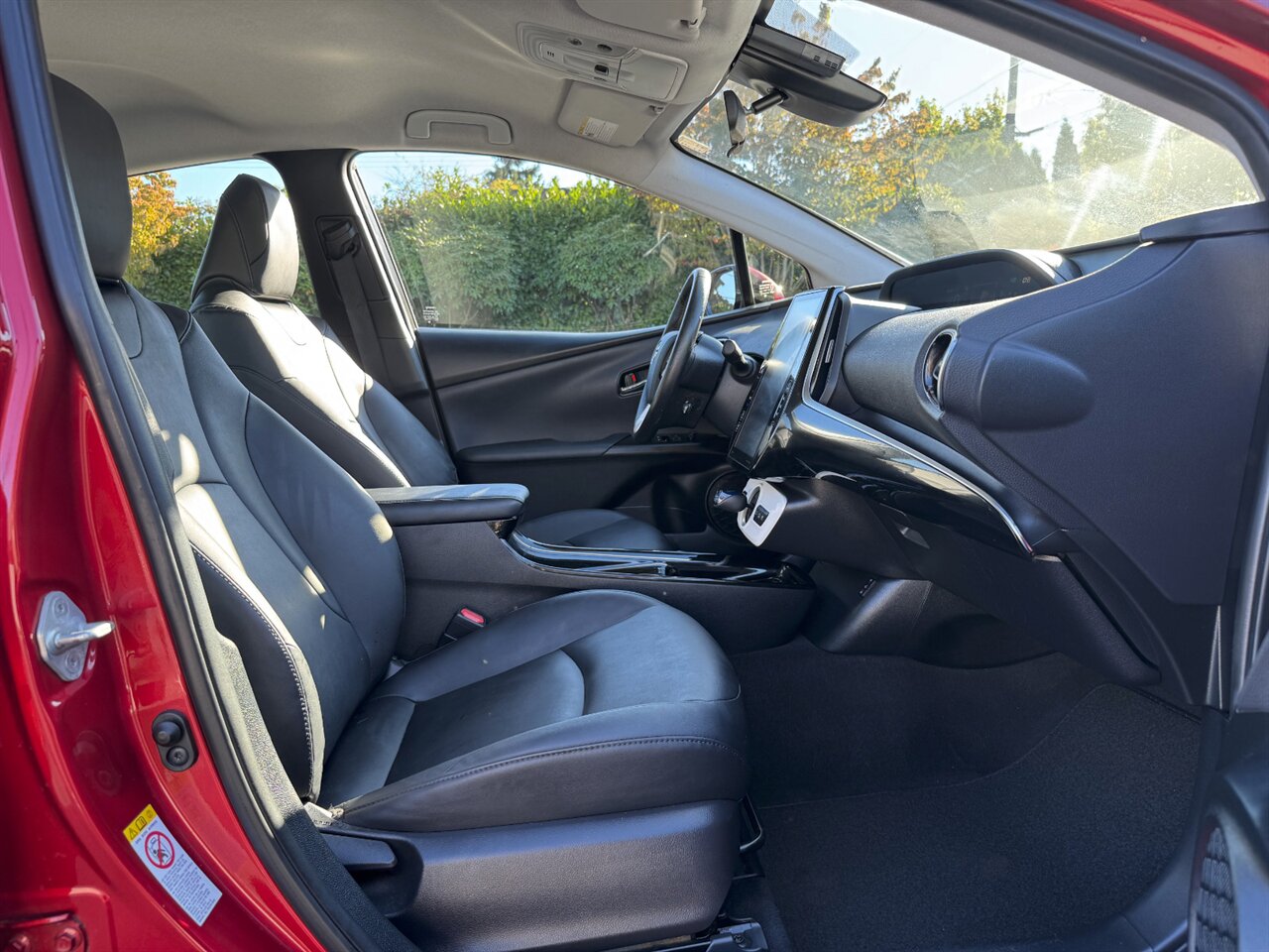2017 Toyota Prius Prime 5K OFF WITH CHARGE AHEAD VOUCHER - Photo 17 - Portland, OR 97211