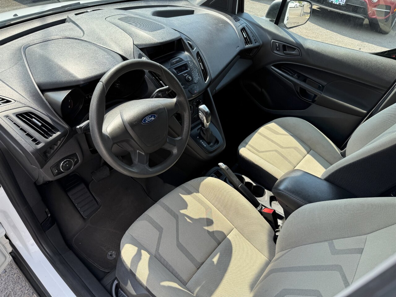 2016 Ford Transit Connect XL   - Photo 2 - Portland, OR 97211