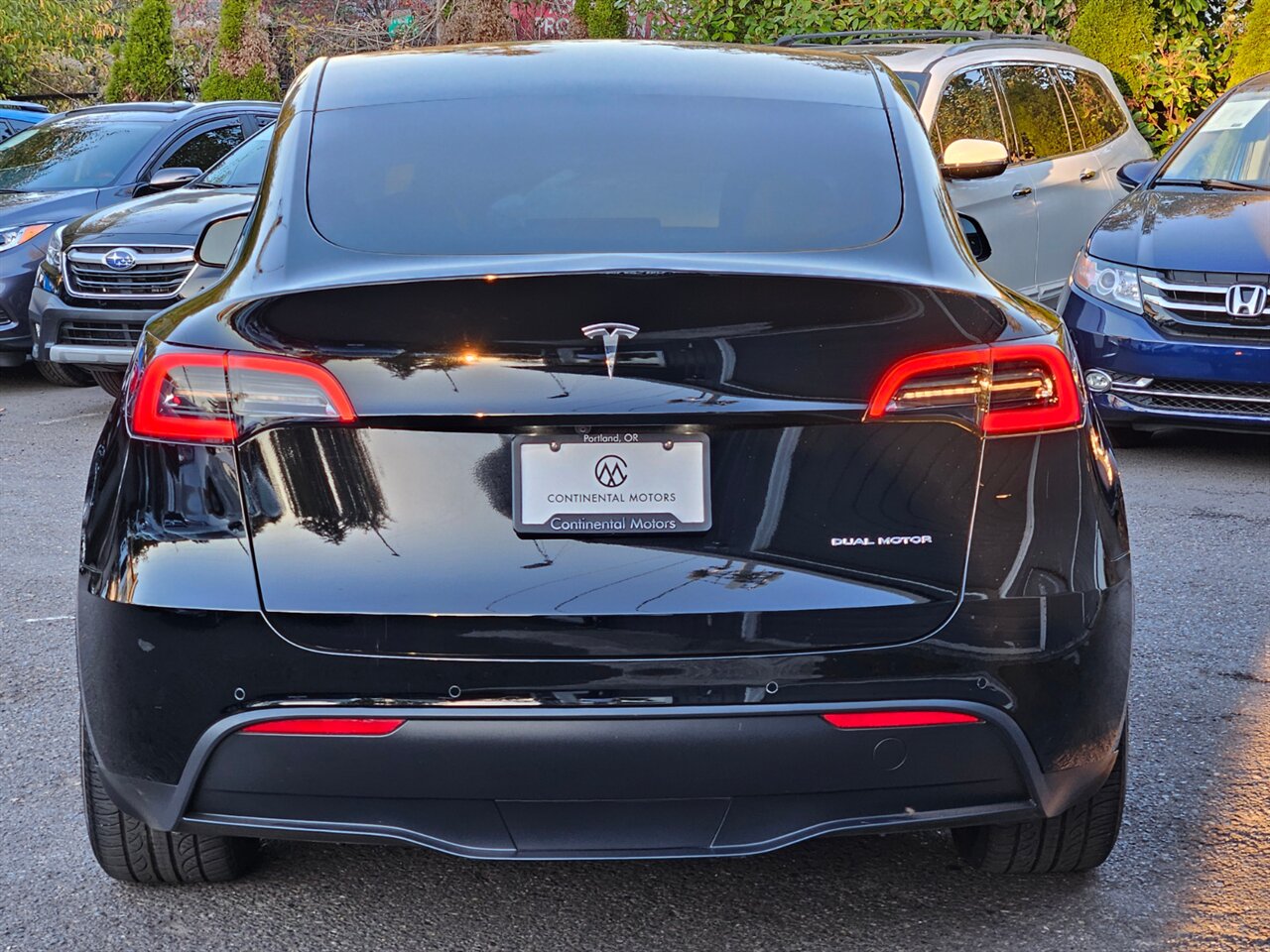 2022 Tesla Model Y Long Range Dual Motor QUALIFIES FOR REBATE   - Photo 5 - Portland, OR 97211