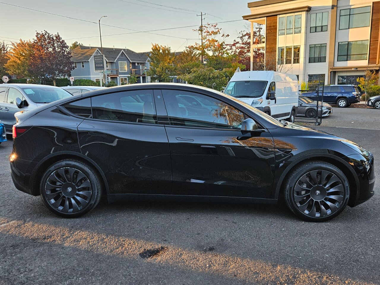 2022 Tesla Model Y Long Range Dual Motor QUALIFIES FOR REBATE   - Photo 7 - Portland, OR 97211
