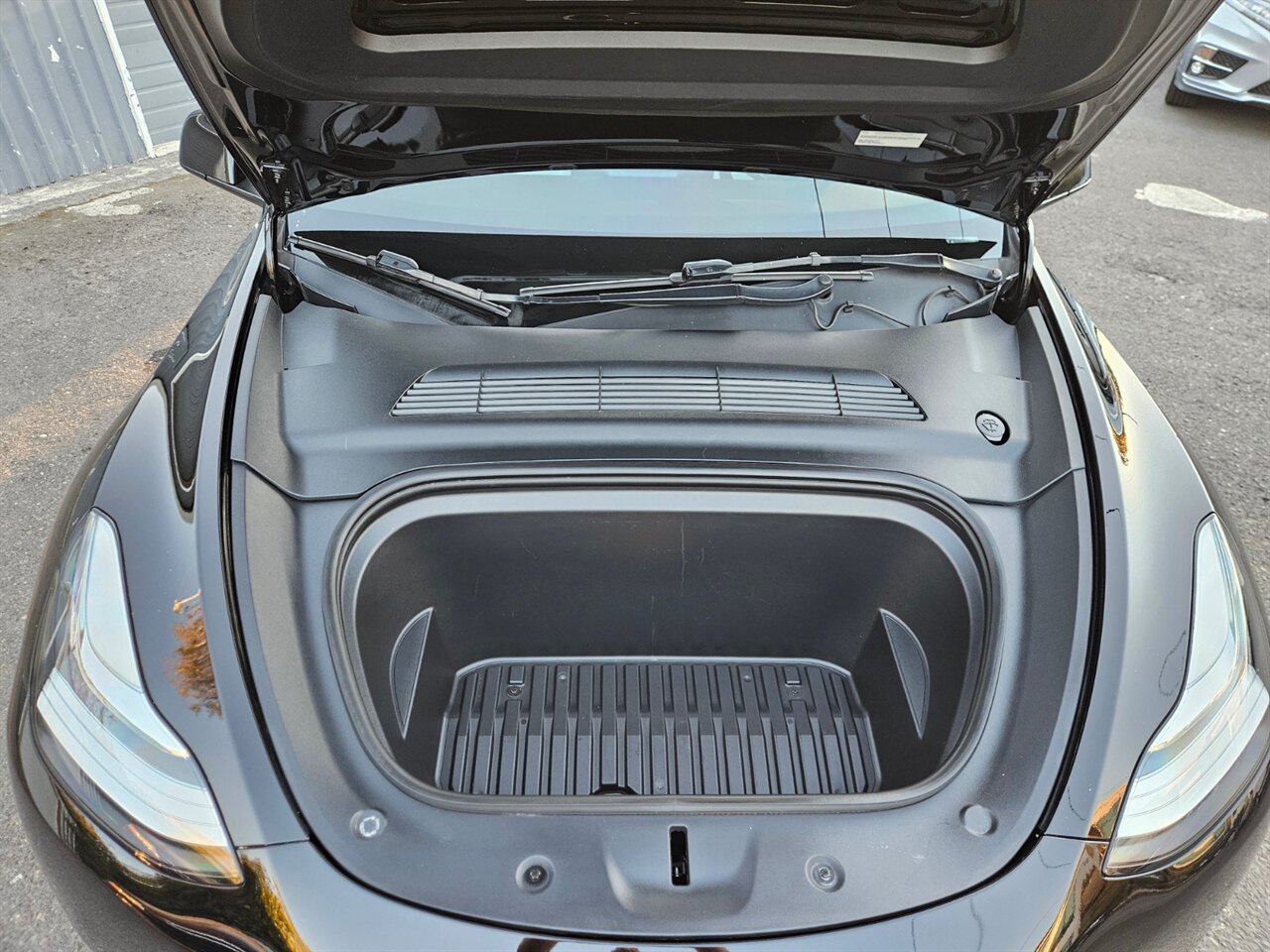 2022 Tesla Model Y Long Range Dual Motor QUALIFIES FOR REBATE   - Photo 10 - Portland, OR 97211