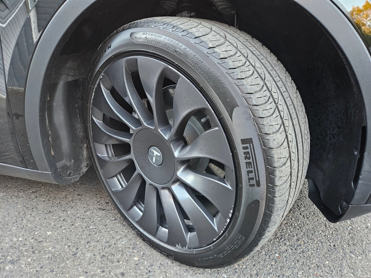2022 Tesla Model Y Long Range Dual Motor QUALIFIES FOR REBATE   - Photo 29 - Portland, OR 97211