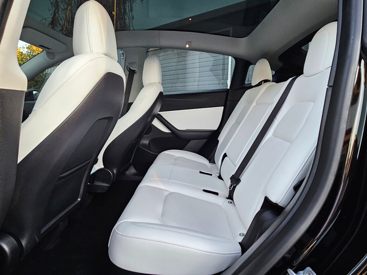 2022 Tesla Model Y Long Range Dual Motor QUALIFIES FOR REBATE   - Photo 14 - Portland, OR 97211