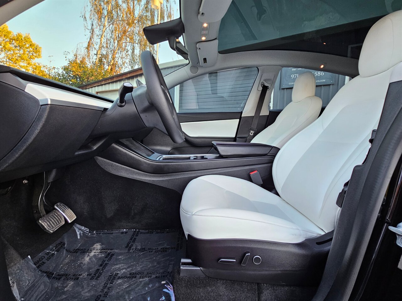 2022 Tesla Model Y Long Range Dual Motor QUALIFIES FOR REBATE   - Photo 12 - Portland, OR 97211