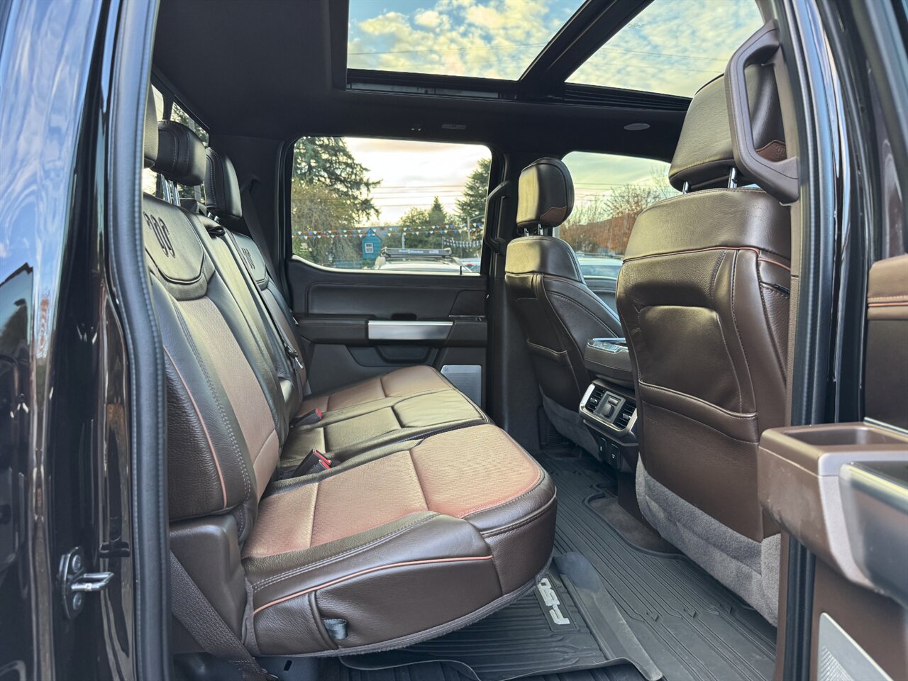 2021 Ford F-150 King Ranch 4X4 6.5 BED HYBRID 1-OWNER - Photo 18 - Portland, OR 97211
