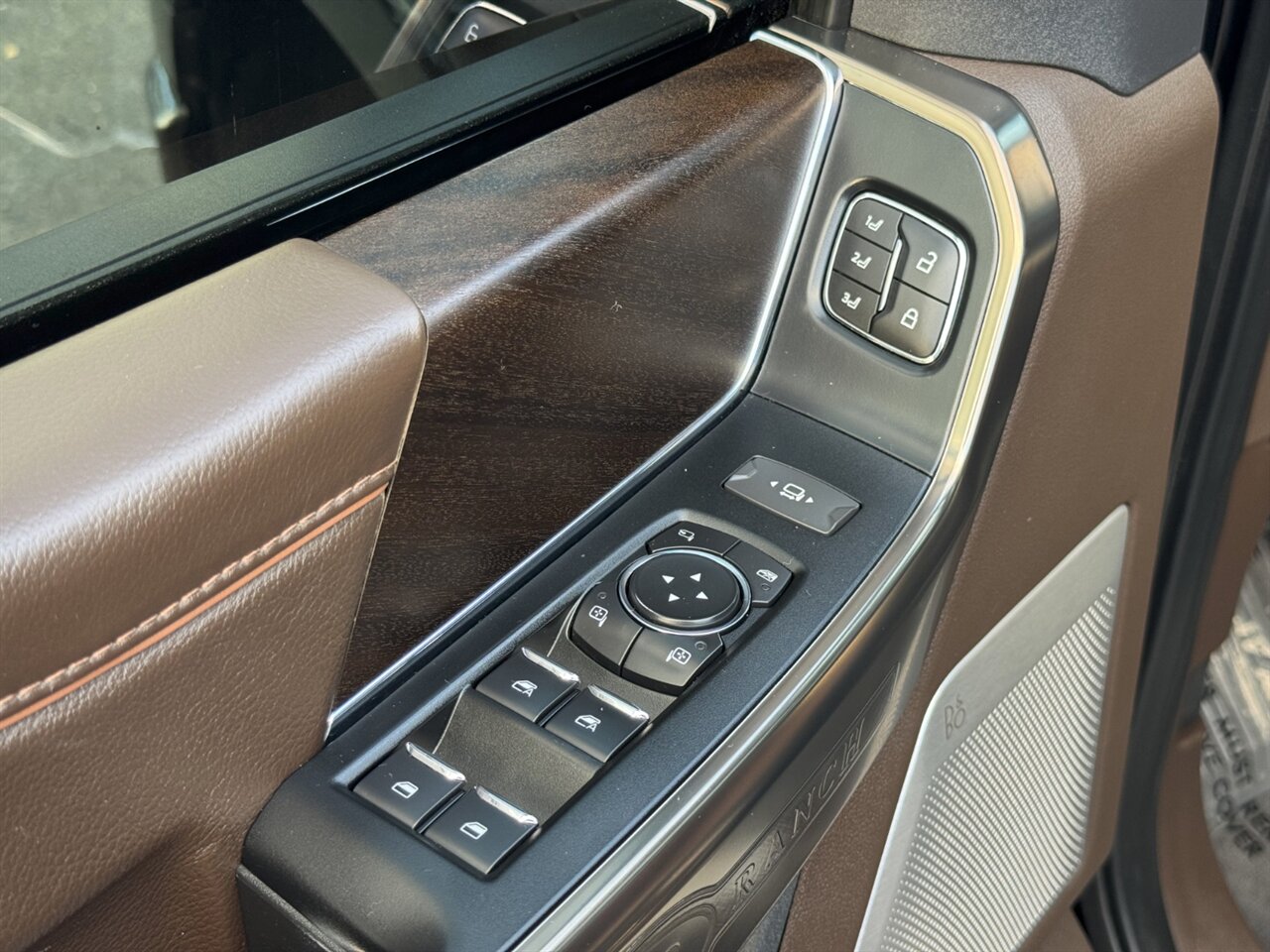 2021 Ford F-150 King Ranch 4X4 6.5 BED HYBRID 1-OWNER - Photo 23 - Portland, OR 97211