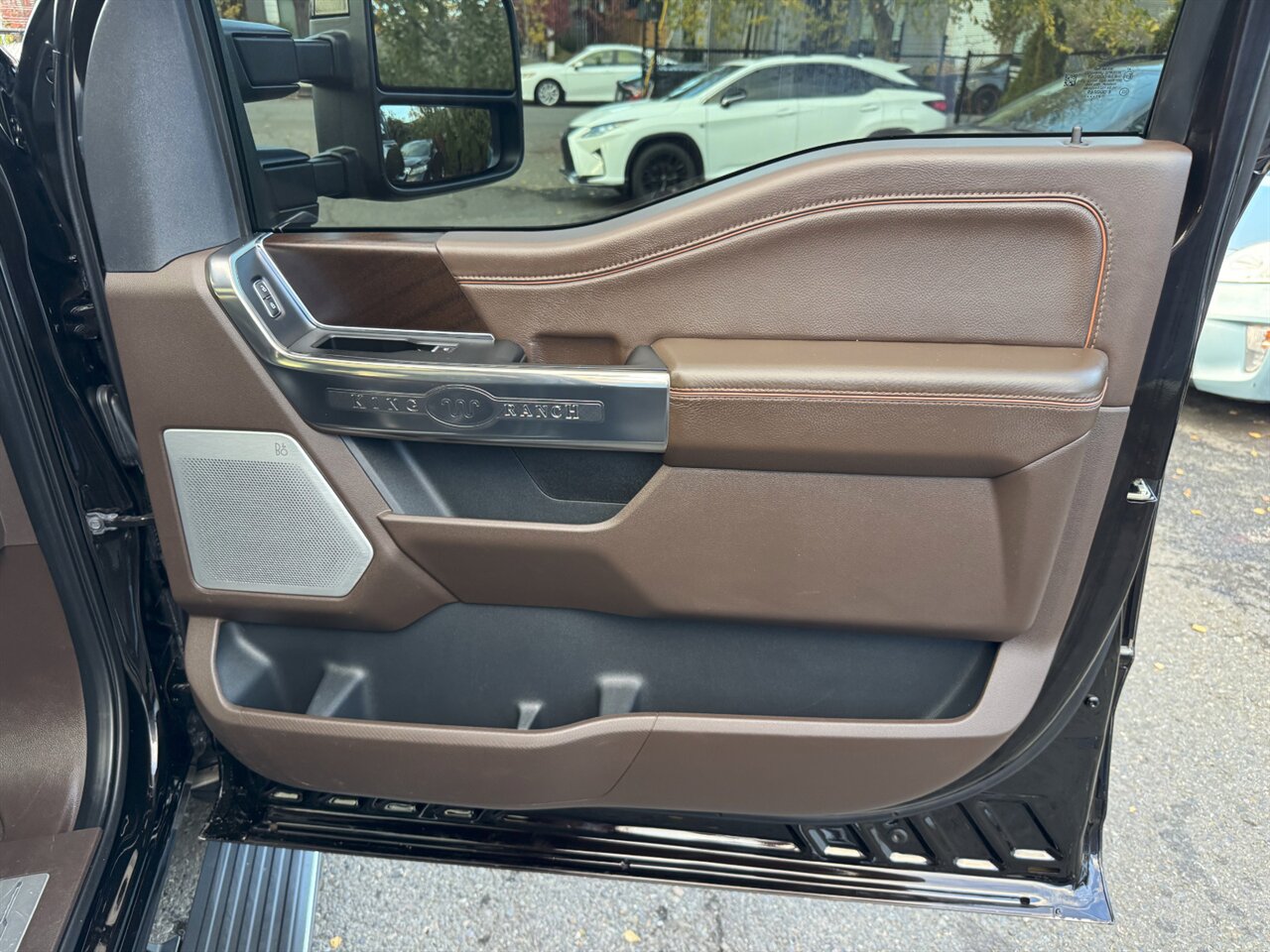 2021 Ford F-150 King Ranch 4X4 6.5 BED HYBRID 1-OWNER - Photo 22 - Portland, OR 97211