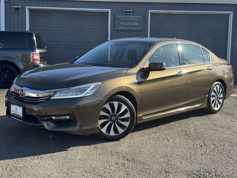 2017 Honda Accord Hybrid Touring 47 AVG MPG ADAPTIVE BLINDSPOT  