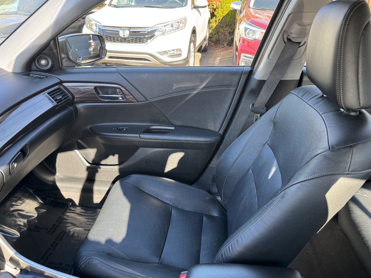 2017 Honda Accord Hybrid Touring 47 AVG MPG ADAPTIVE BLINDSPOT - Photo 25 - Portland, OR 97211