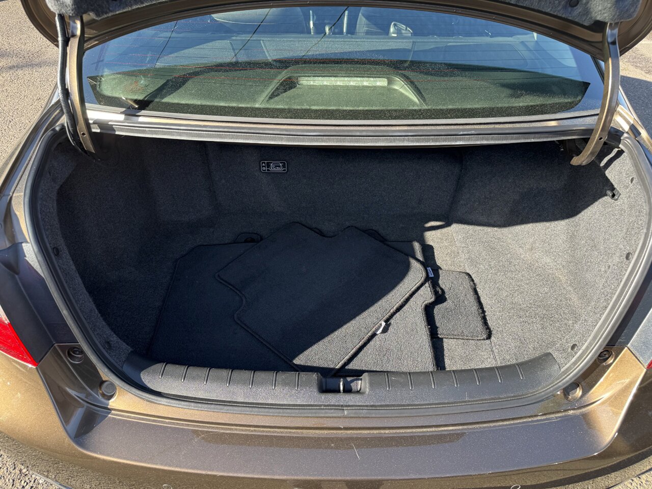 2017 Honda Accord Hybrid Touring 47 AVG MPG ADAPTIVE BLINDSPOT - Photo 15 - Portland, OR 97211