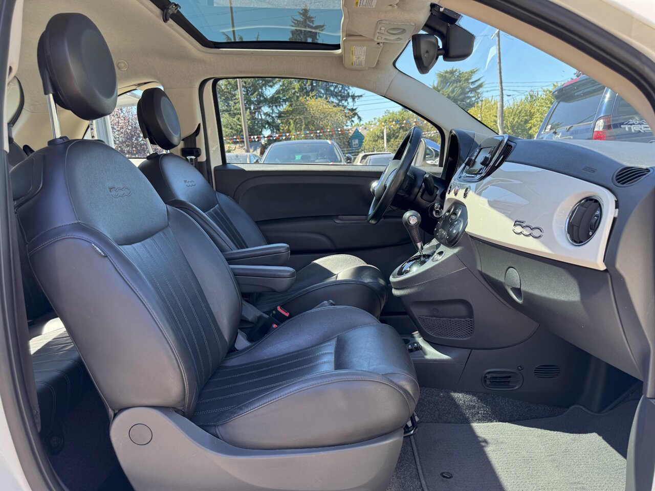 2018 FIAT 500 Lounge - Photo 14 - Portland, OR 97211