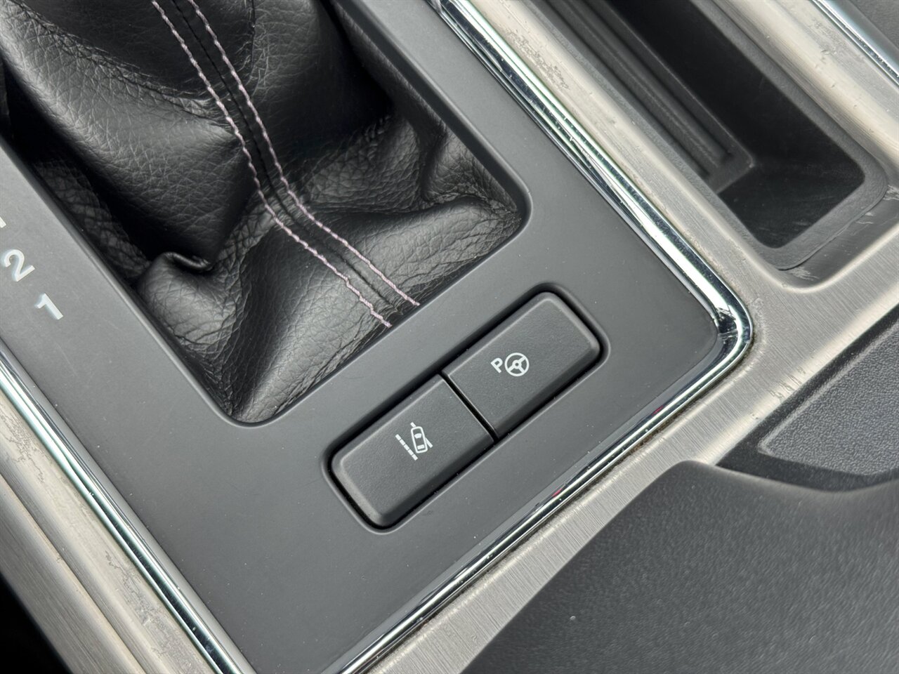 2015 Ford F-150 Platinum 4x4 ADAPTIVE CRUISE PANORAMA   - Photo 30 - Portland, OR 97211