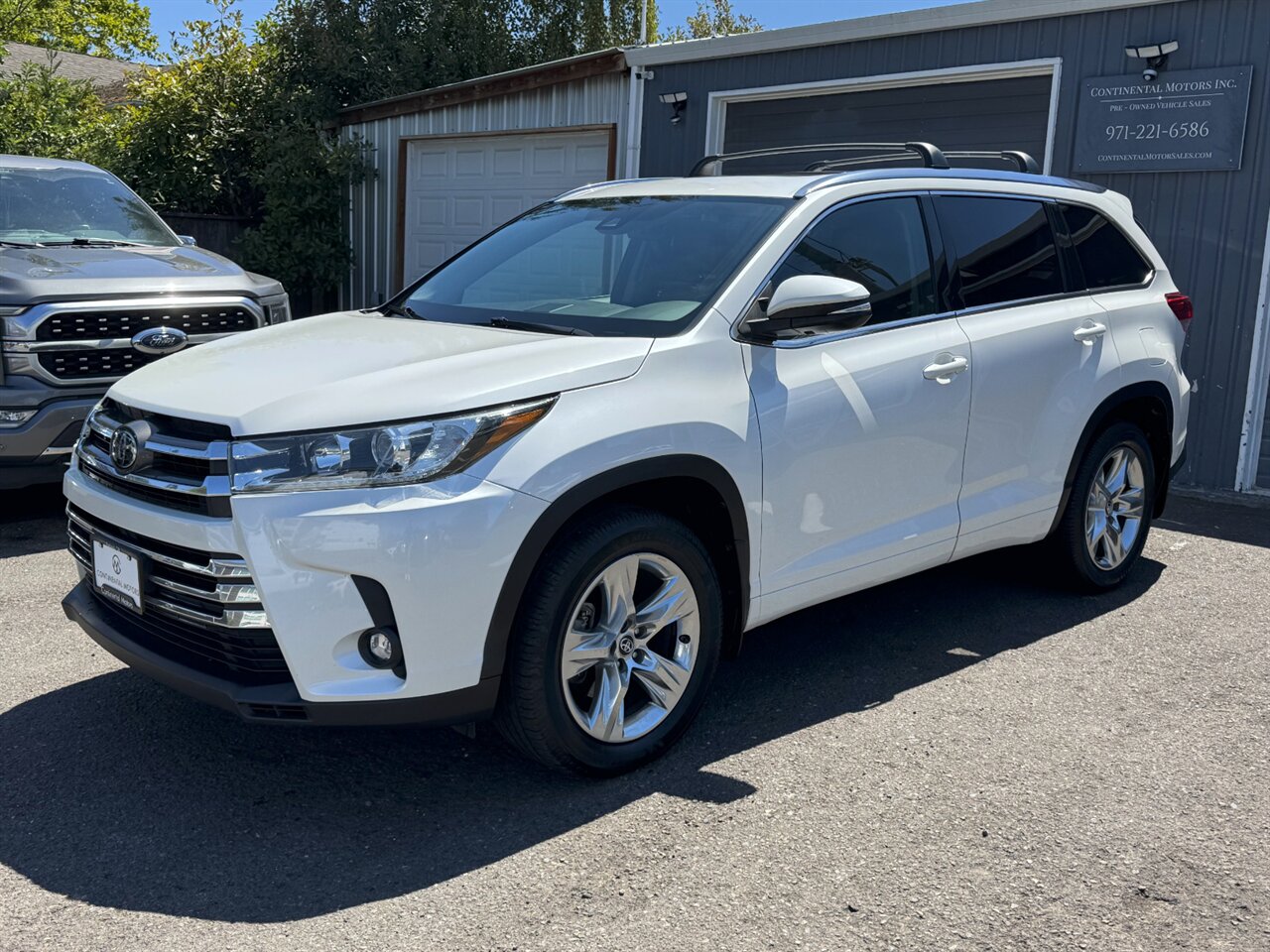 2019 Toyota Highlander Limited AWD ADAPTIVE CRUISE 1-OWNER - Photo 3 - Portland, OR 97211