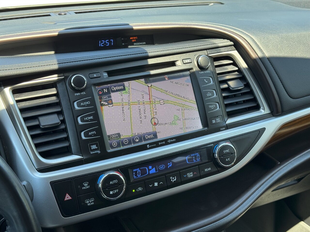 2019 Toyota Highlander Limited AWD ADAPTIVE CRUISE 1-OWNER - Photo 32 - Portland, OR 97211
